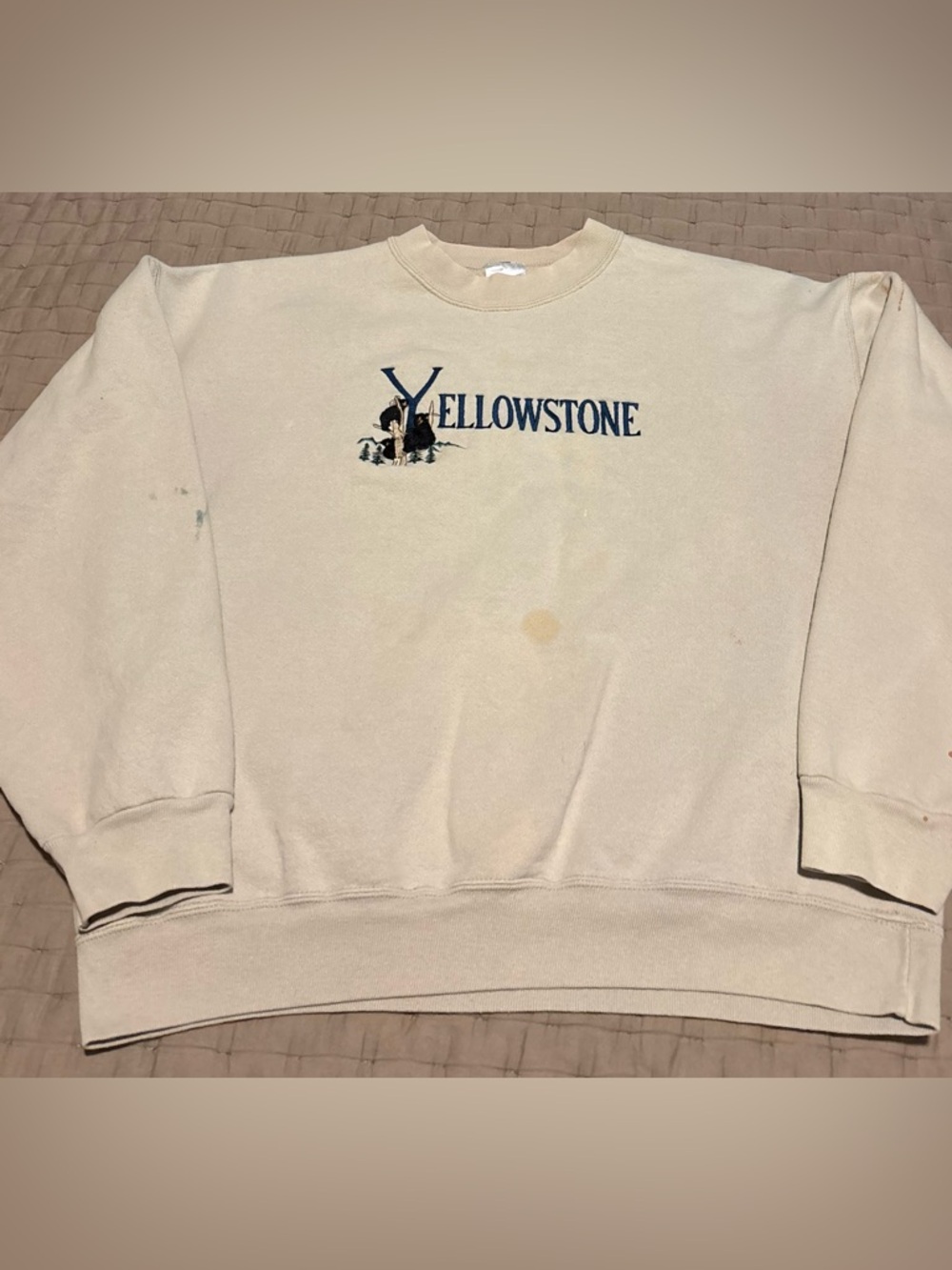 Vintage Yellowstone National Park Embroidered Crewneck Sweatshirt Size L
